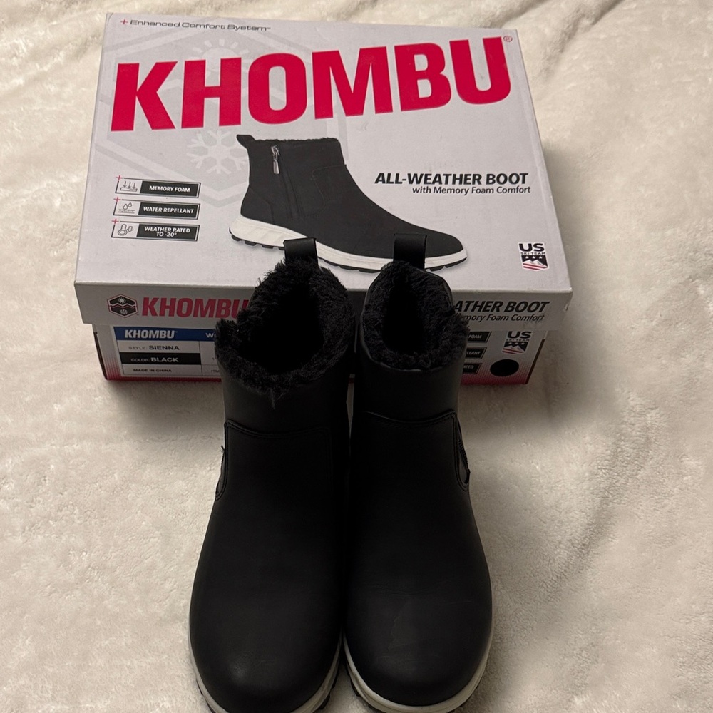 Khombu Women's Black Winter Boots
